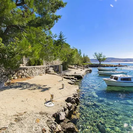 Porat * Starigrad Paklenica