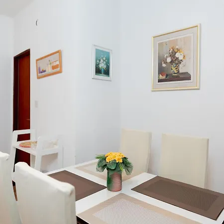Apartment Porat Starigrad Paklenica