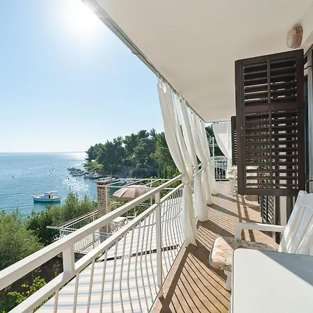 Apartment Porat *