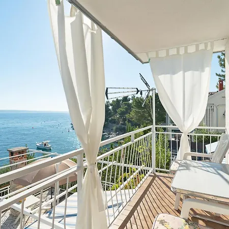 Porat Apartment Starigrad Paklenica